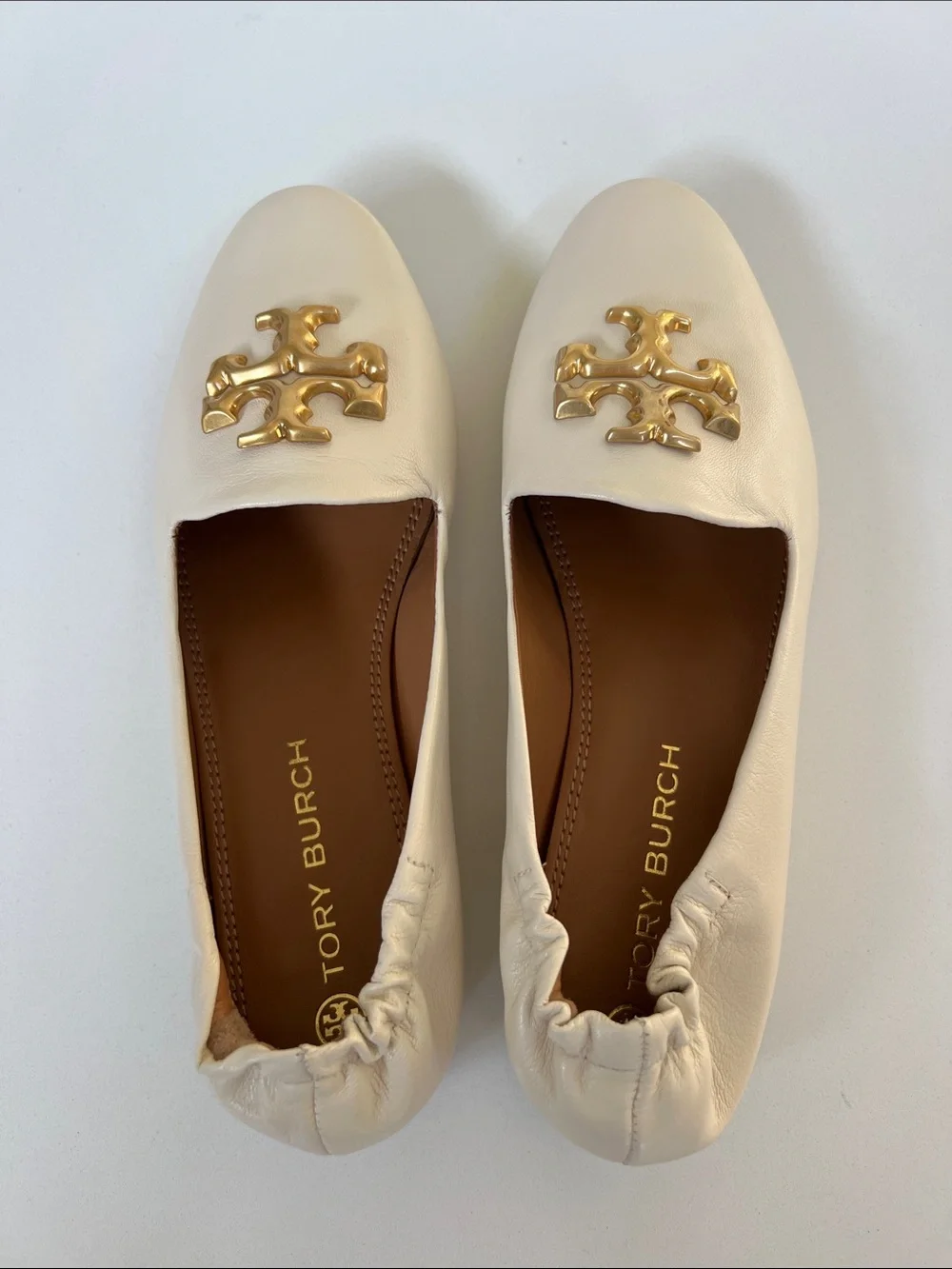 Tory Burch logo ballet flats almond flour ivory cream color gold tone hardware 7